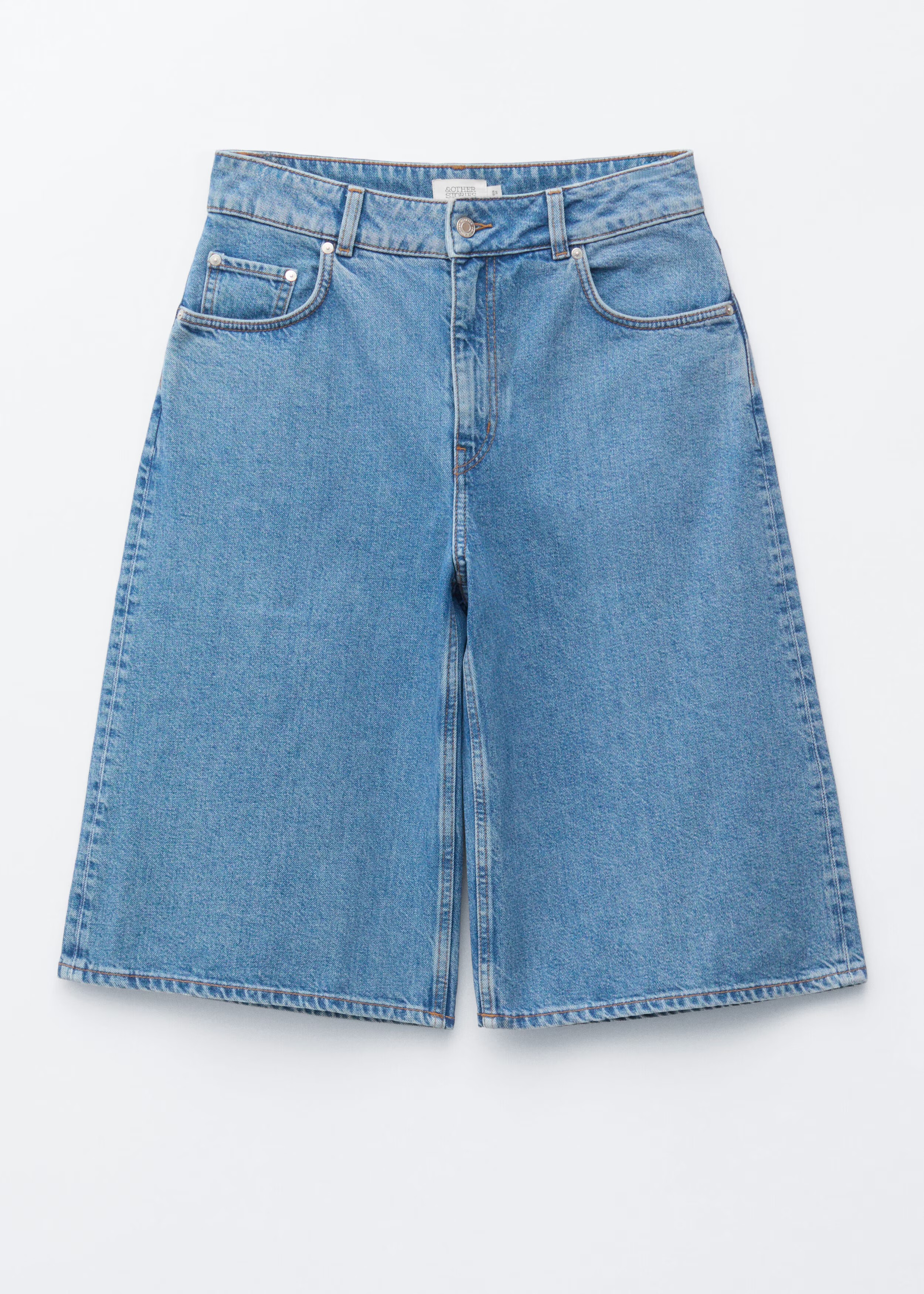 Mid Lenght Denim Short